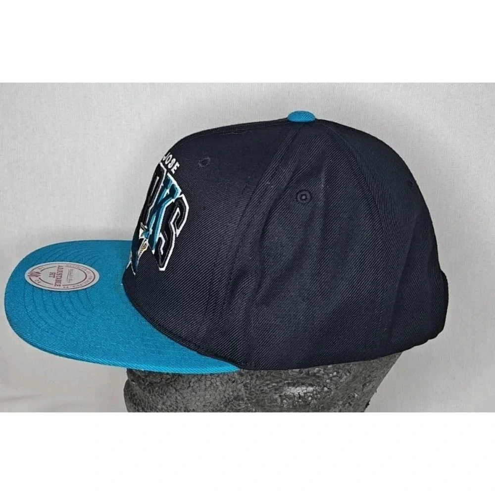 Mitchell & Ness San Jose Sharks Teal Black Snapback Hat‎ NHL Hockey July 2012
